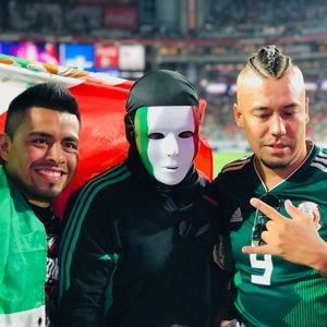 Meet your Posher, Daniel